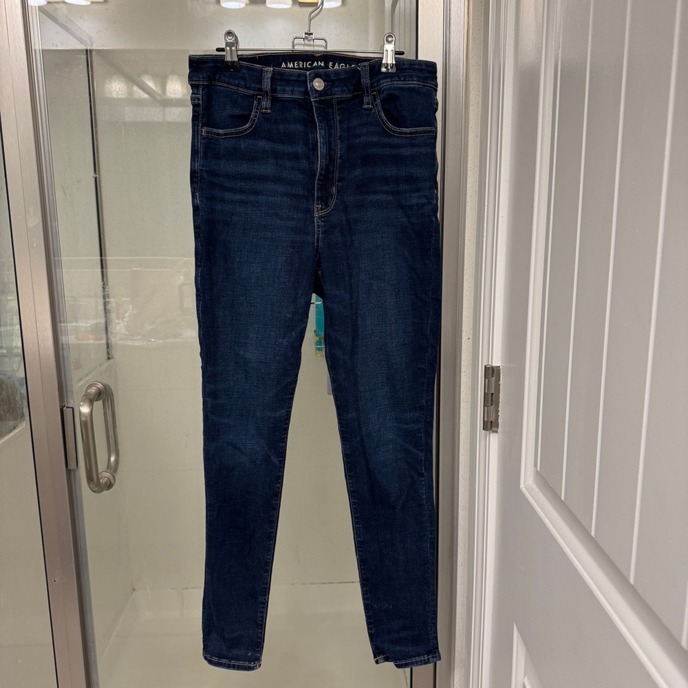American Eagle Next Level Stretch Super High Rise Jeggings